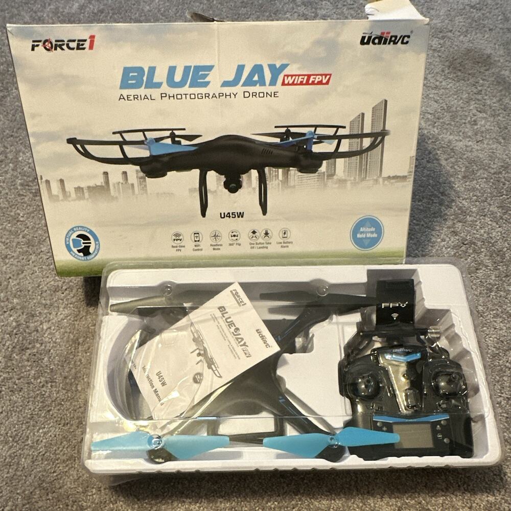 Force1 Blue Jay U45W WiFi FPV Quadcopter Drone Remote/App Control 328ft 7min